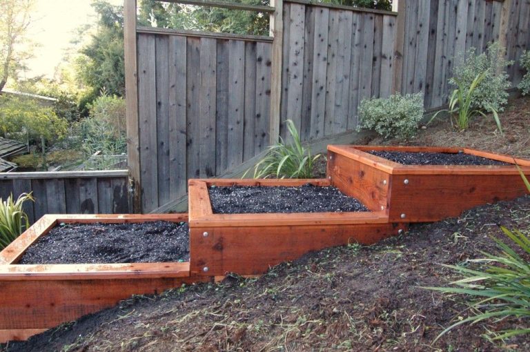 How To Build A Terraced Garden Bed