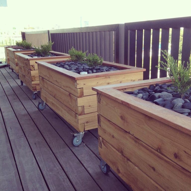 How To Build A Raised Garden Bed On Wheels